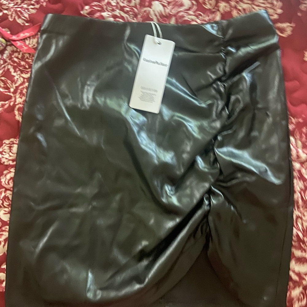 NWT Canton Walker Faux Leather Mini Skirt Pullon Women’s Size small